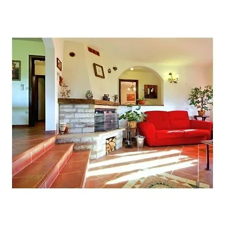 Alexander Comfortable Villa Kaštel