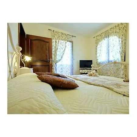 Alexander Comfortable Willa